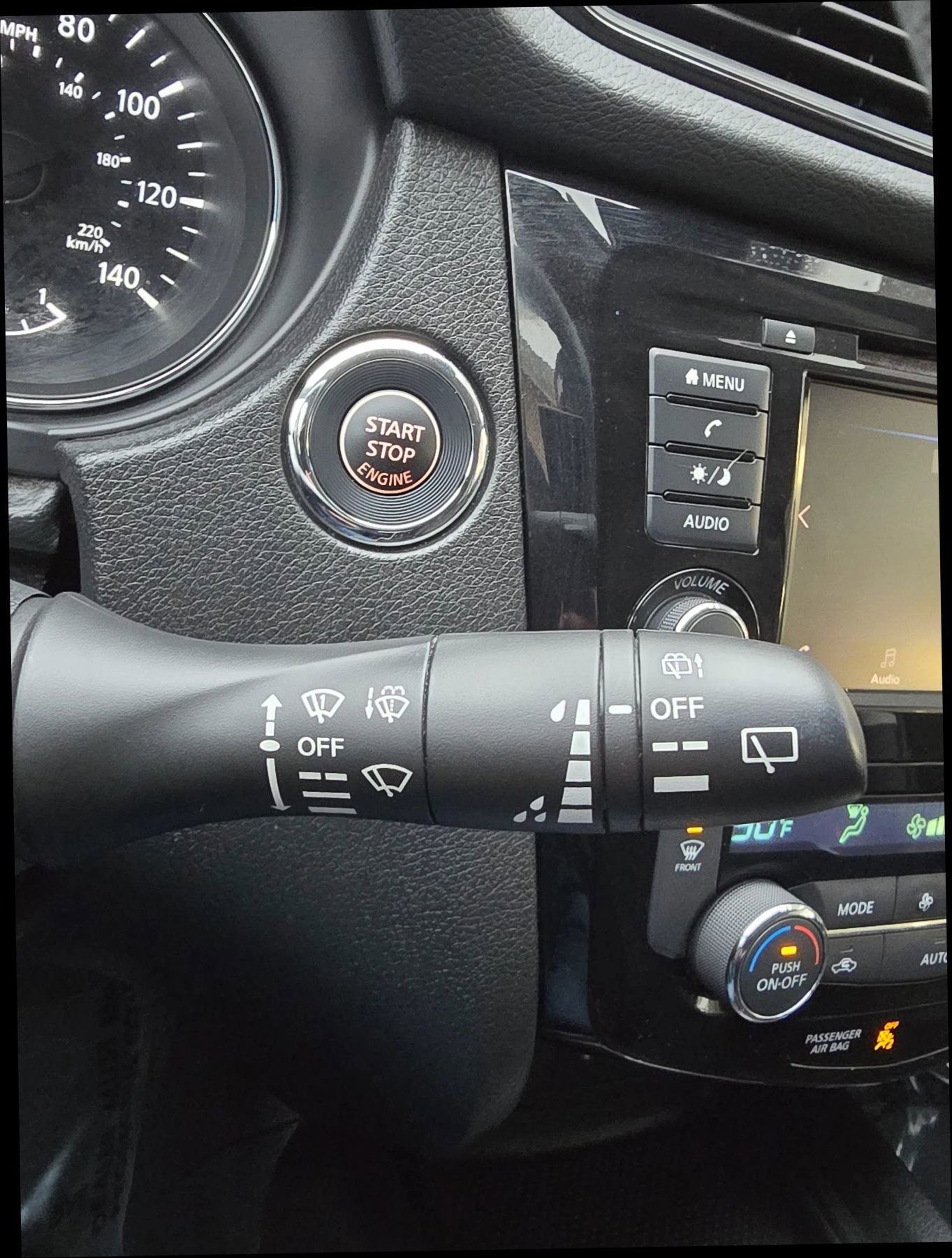 Used 2020 Nissan Rogue SV image 22