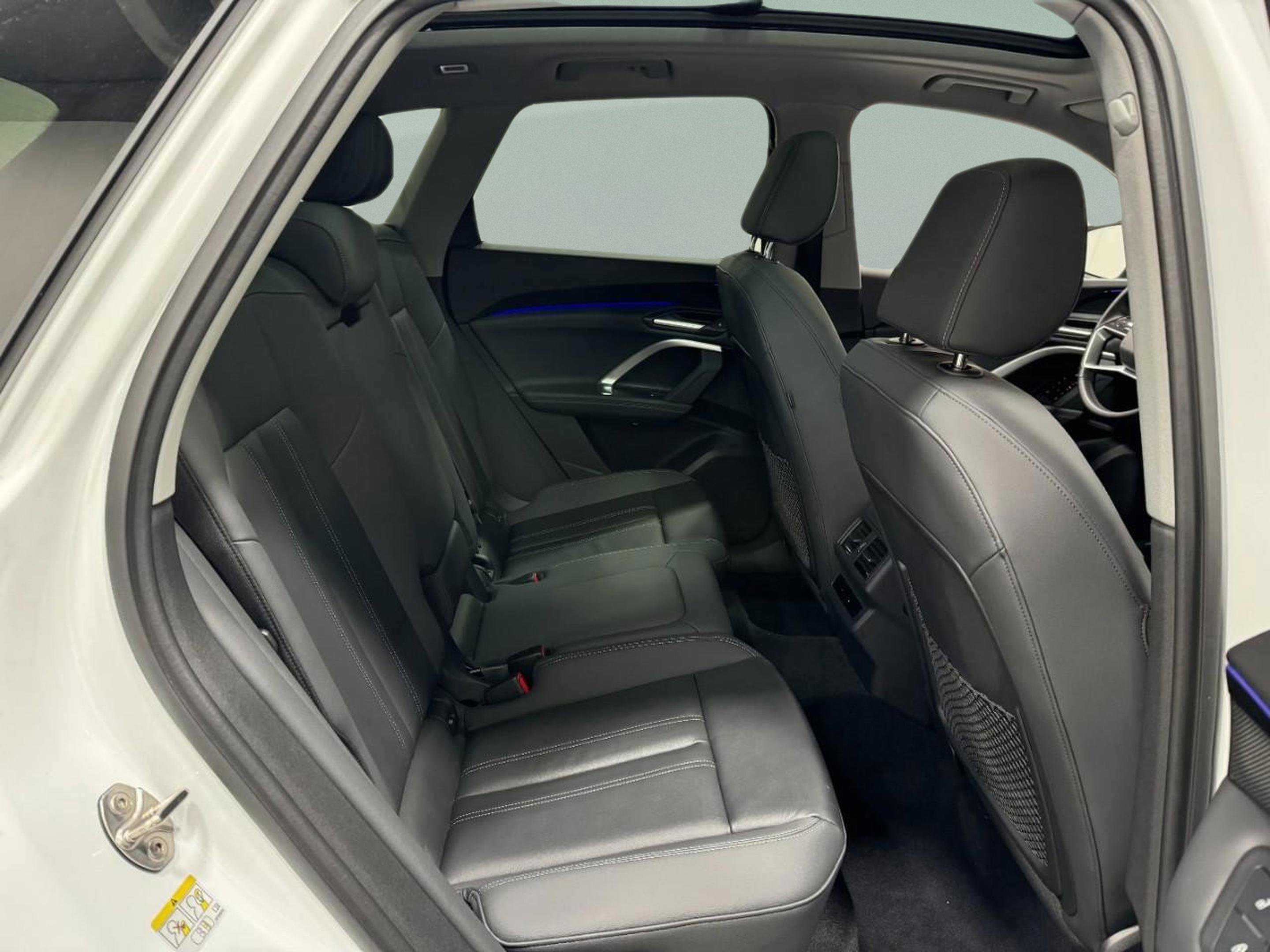 Certified 2025 Audi Q5 Premium w/ Convenience Package image 10