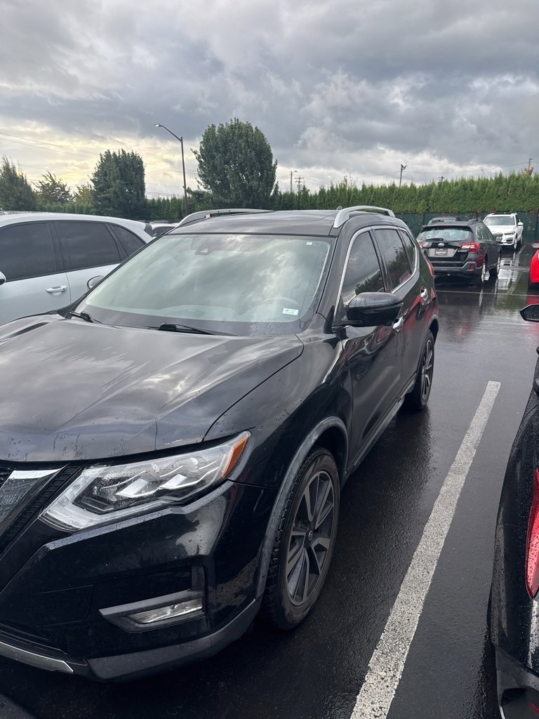 Used 2018 Nissan Rogue SL w/ Premium Package