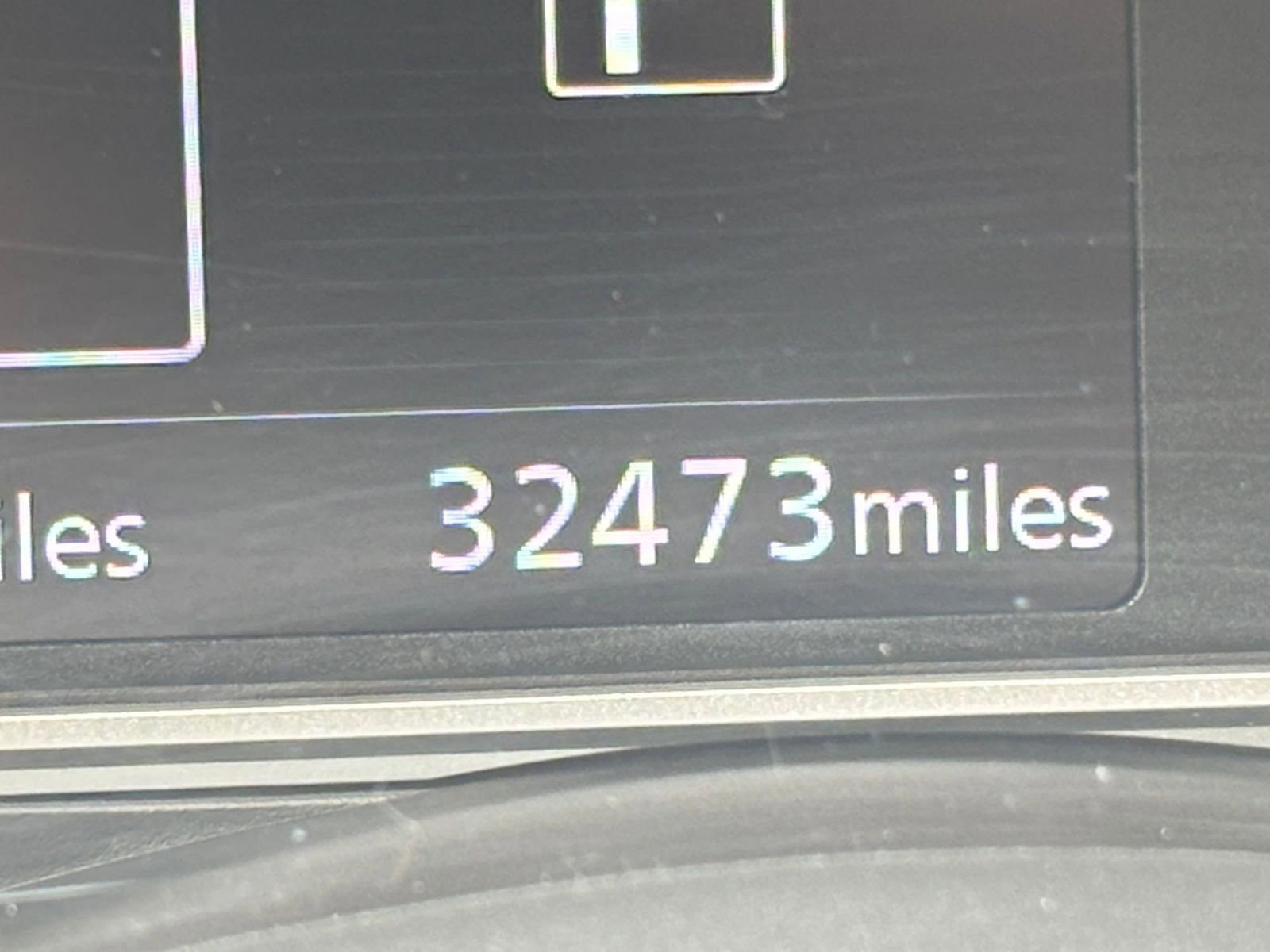 Used 2025 Nissan Versa SV FWD image 40