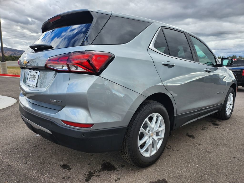 Used 2024 Chevrolet Equinox LT image 4