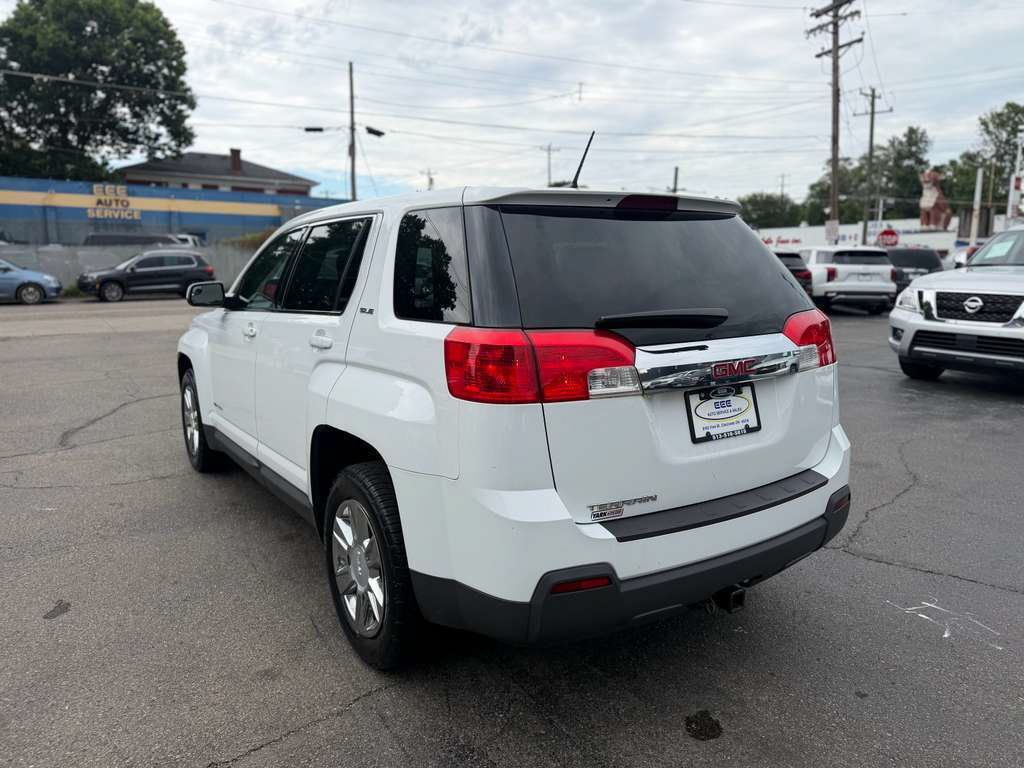 Used 2013 GMC Terrain SLE FWD image 6