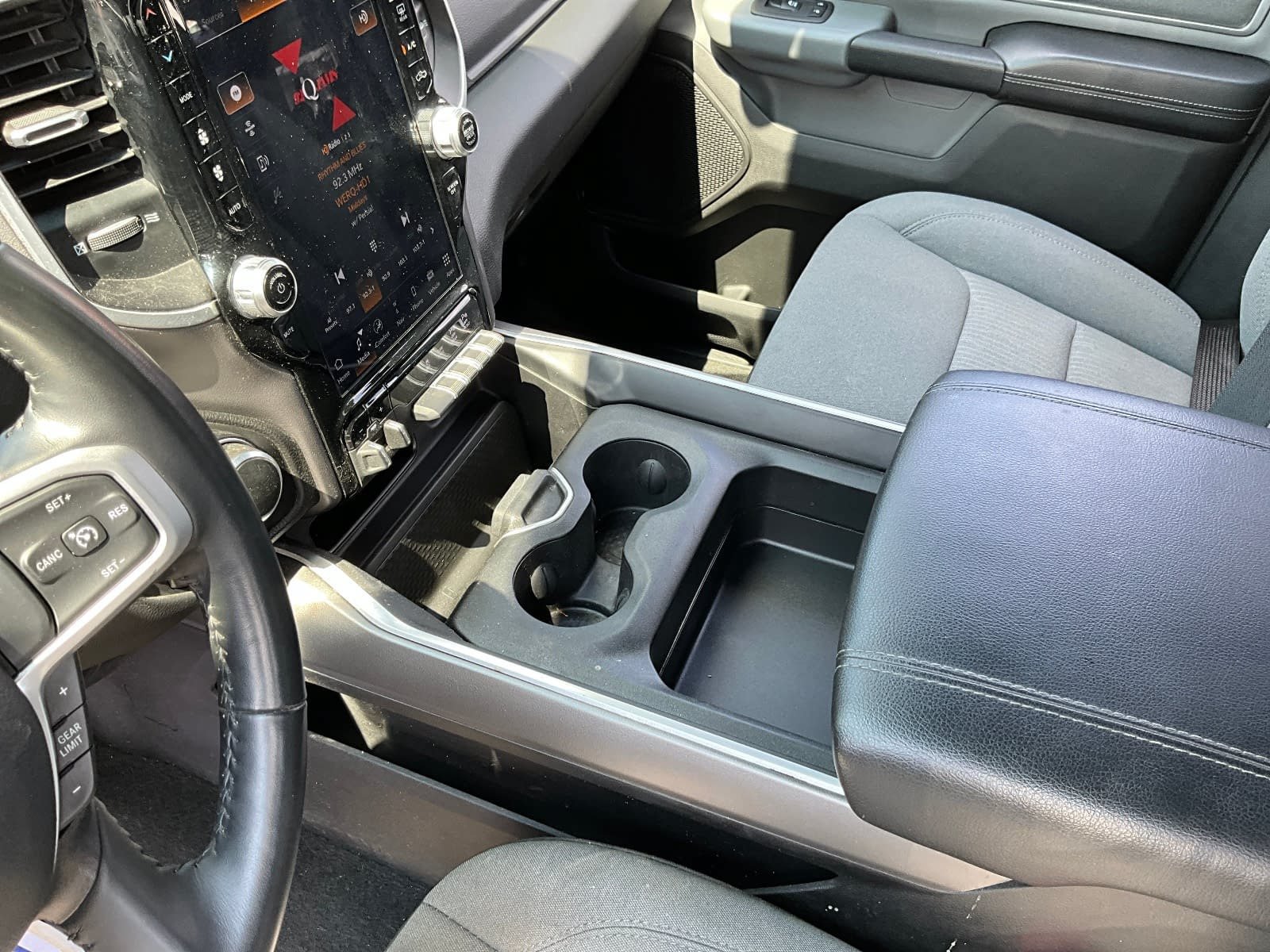 Used 2023 RAM 1500 Big Horn AWD/4WD image 16