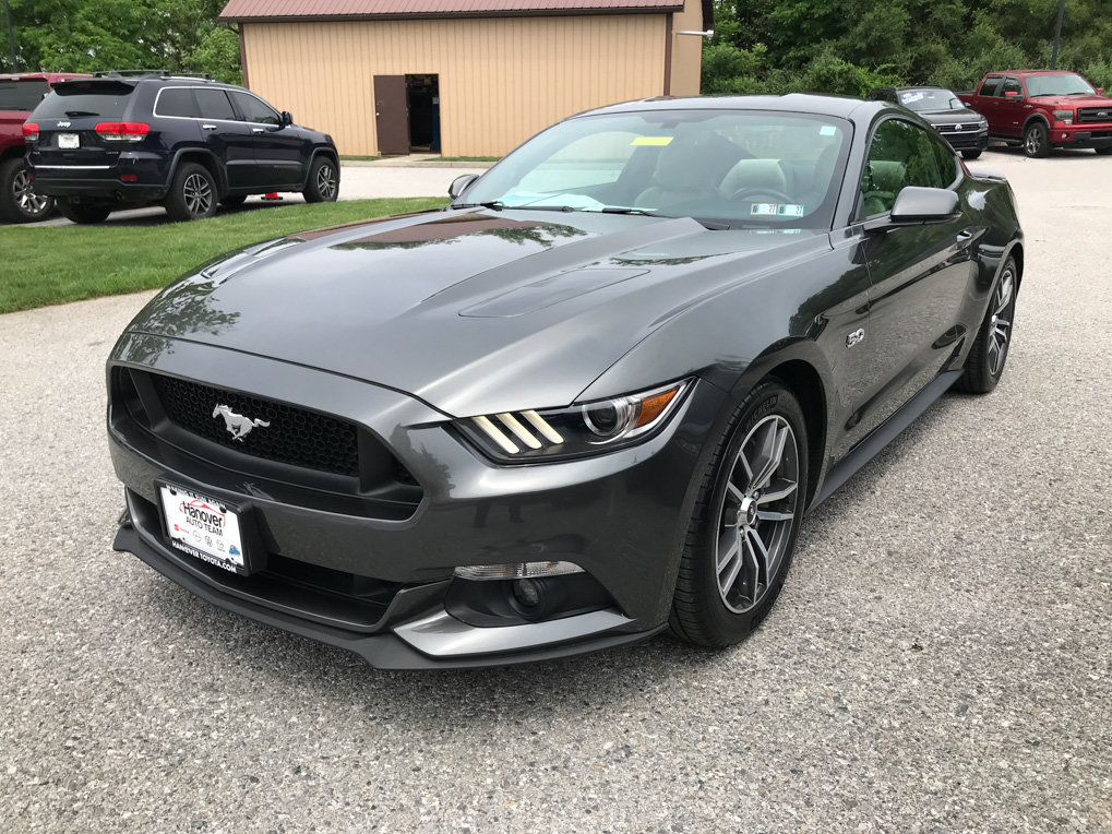 Used 2015 Ford Mustang GT Premium RWD image 4