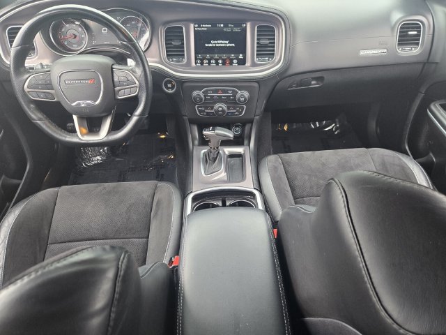 Used 2022 Dodge Charger R/T w/ Plus Group RWD image 12