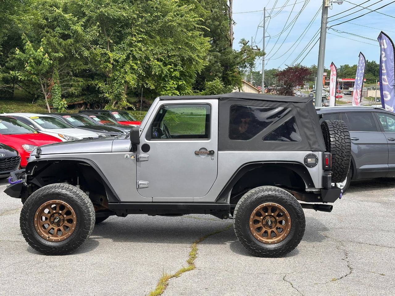 Used 2016 Jeep Wrangler Sport w/ Quick Order Package 23S AWD/4WD image 8