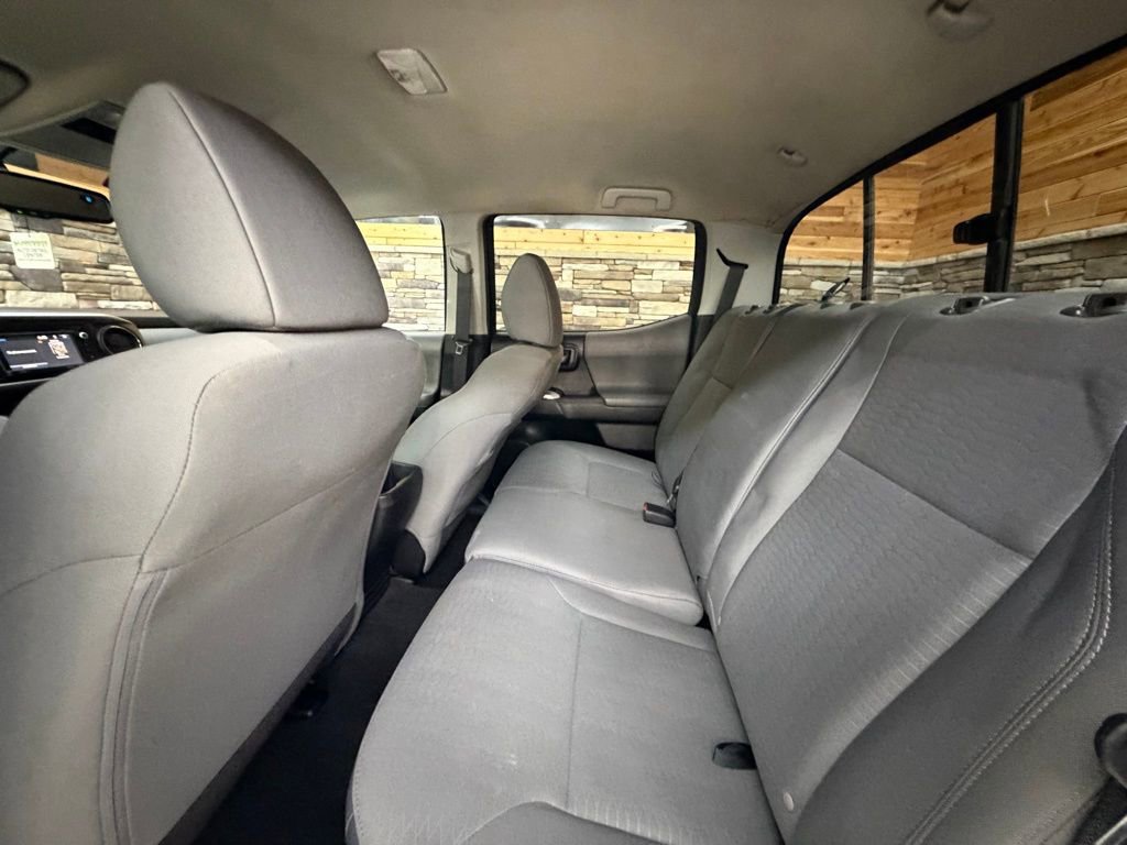 Used 2017 Toyota Tacoma SR5 w/ Tow Package AWD/4WD image 24
