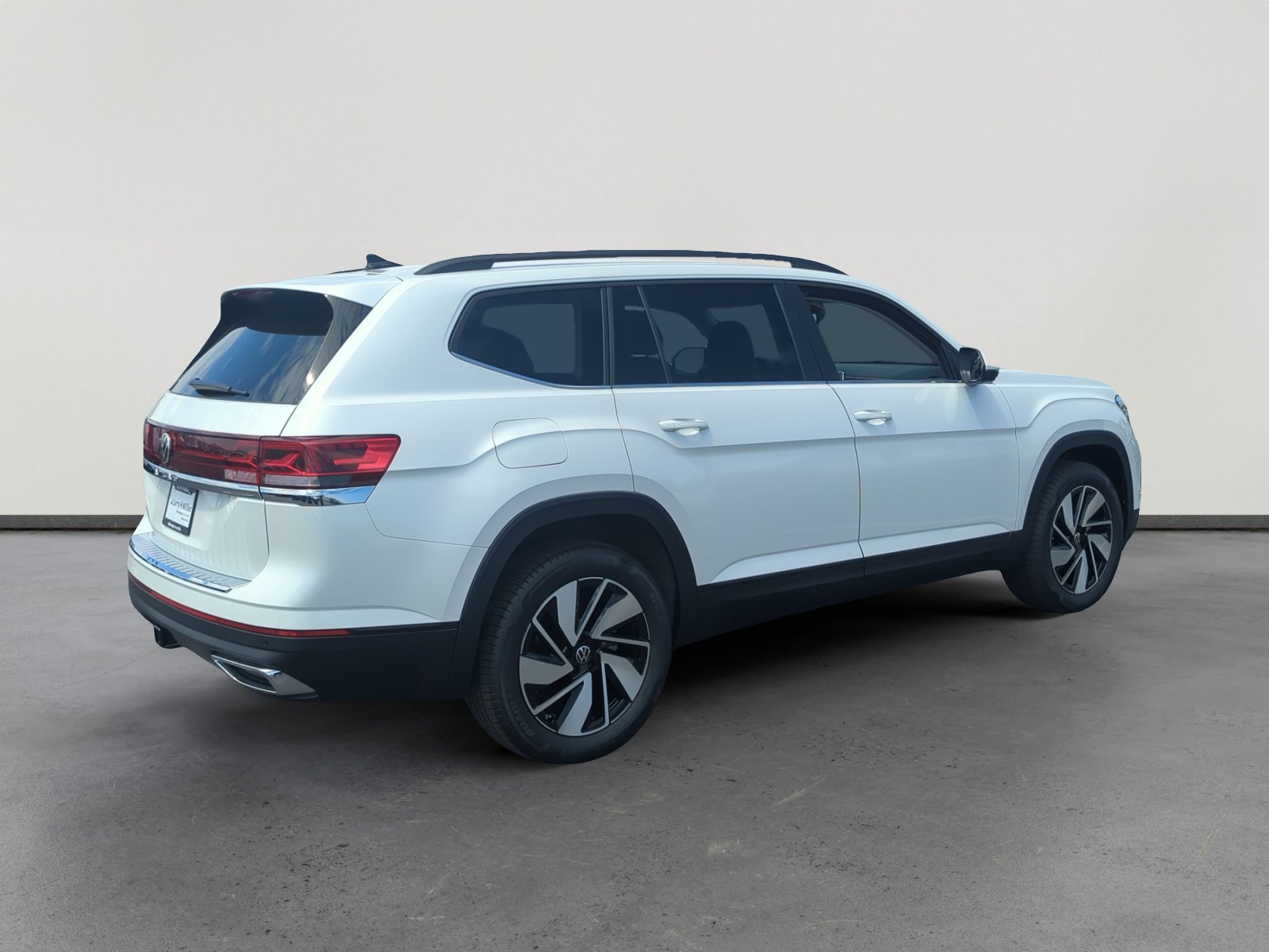 New 2026 Volkswagen Atlas SE FWD image 5