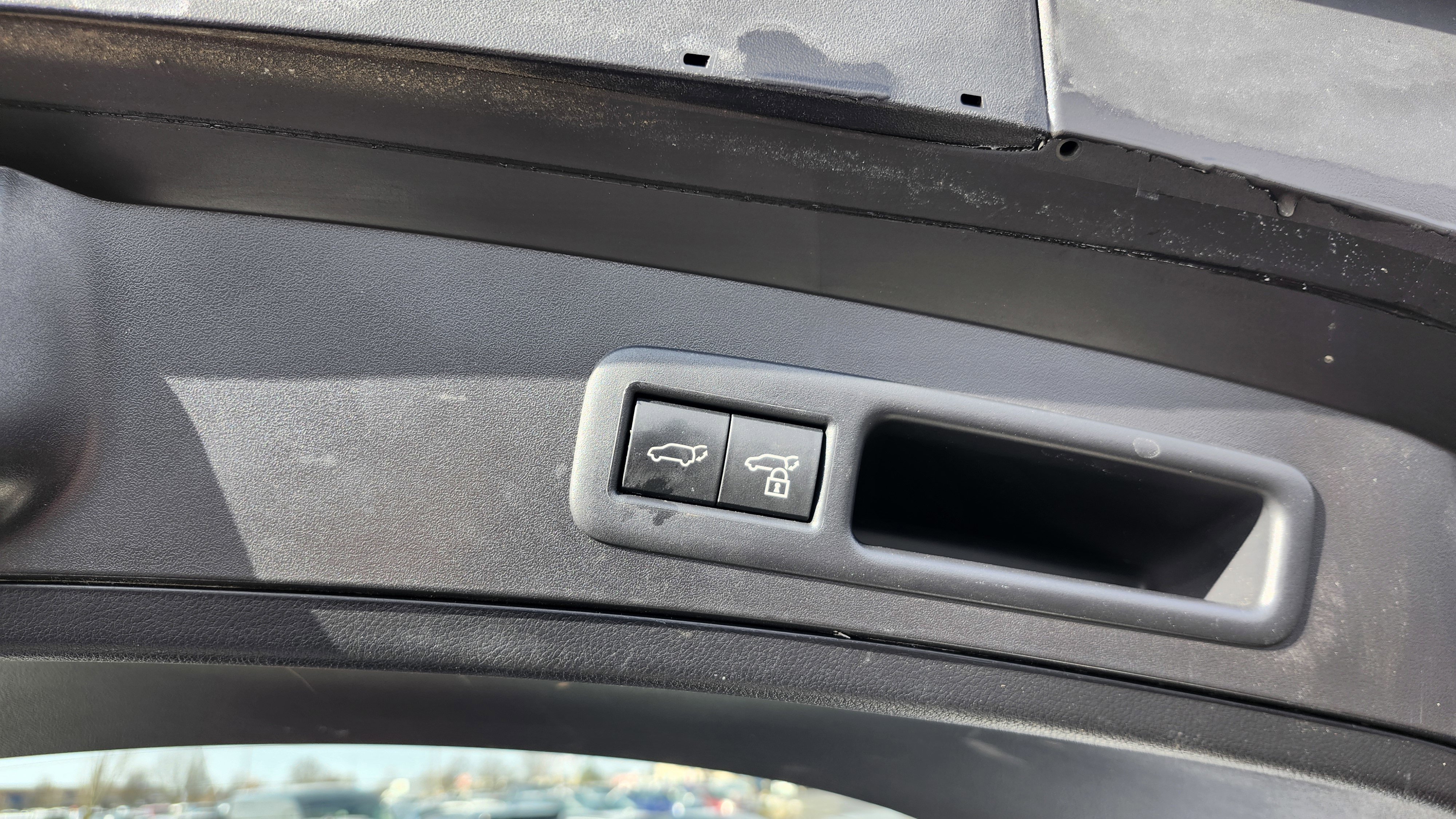 Used 2022 Lexus UX 250h w/ Premium Package image 24