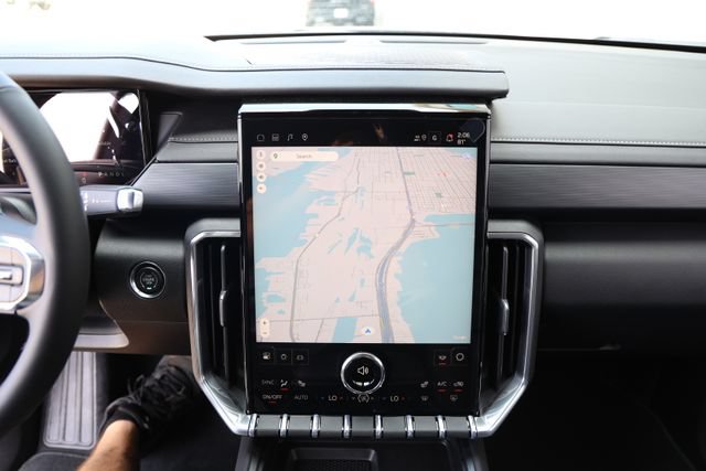 New 2026 GMC Acadia Elevation w/ Elevation Premium Package FWD image 17