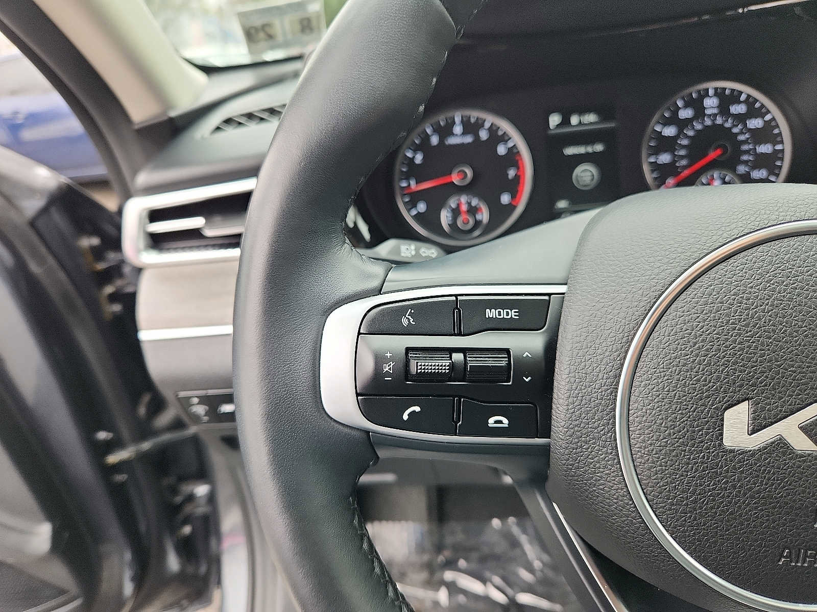 Used 2024 Kia K5 EX w/ EX Premium Package image 20