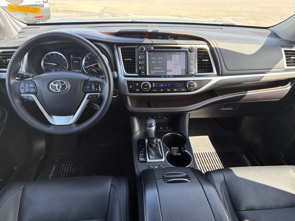 Used 2018 Toyota Highlander Limited AWD/4WD image 13