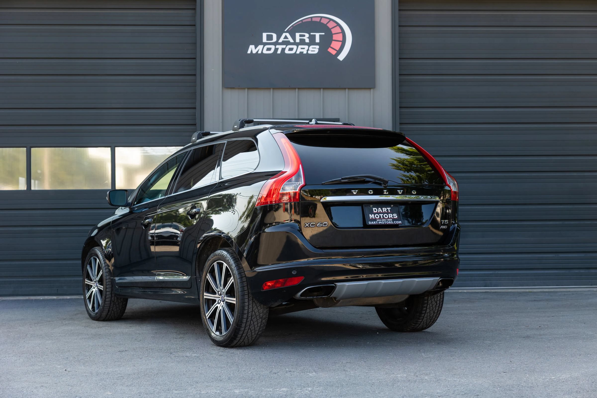 Used 2016 Volvo XC60 T5 Platinum AWD/4WD image 5