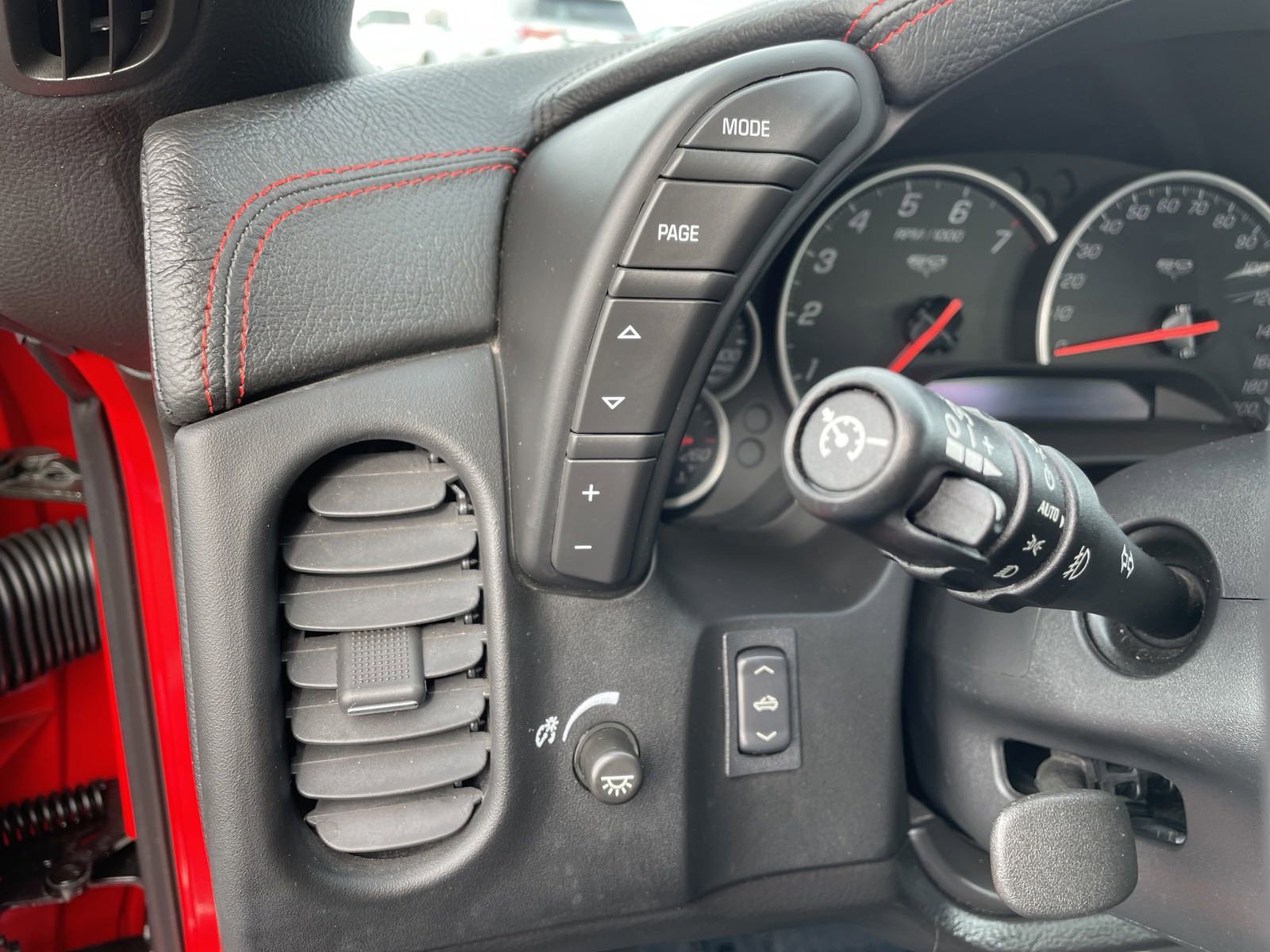 Used 2013 Chevrolet Corvette 427 w/ 1SC Preferred Equipment Group image 32