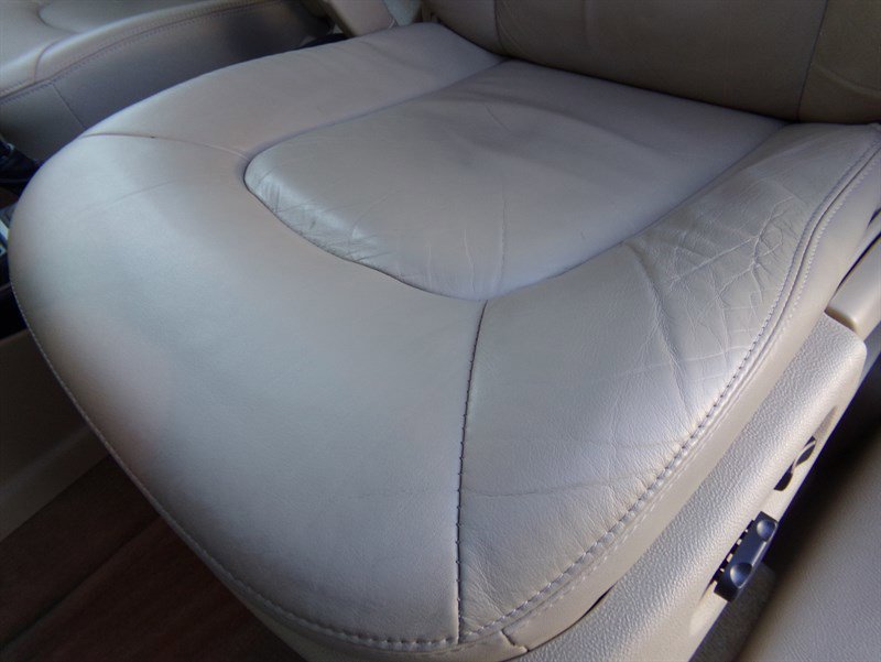 Used 2010 Chevrolet HHR LT w/ LT Preferred Equipment Group image 23