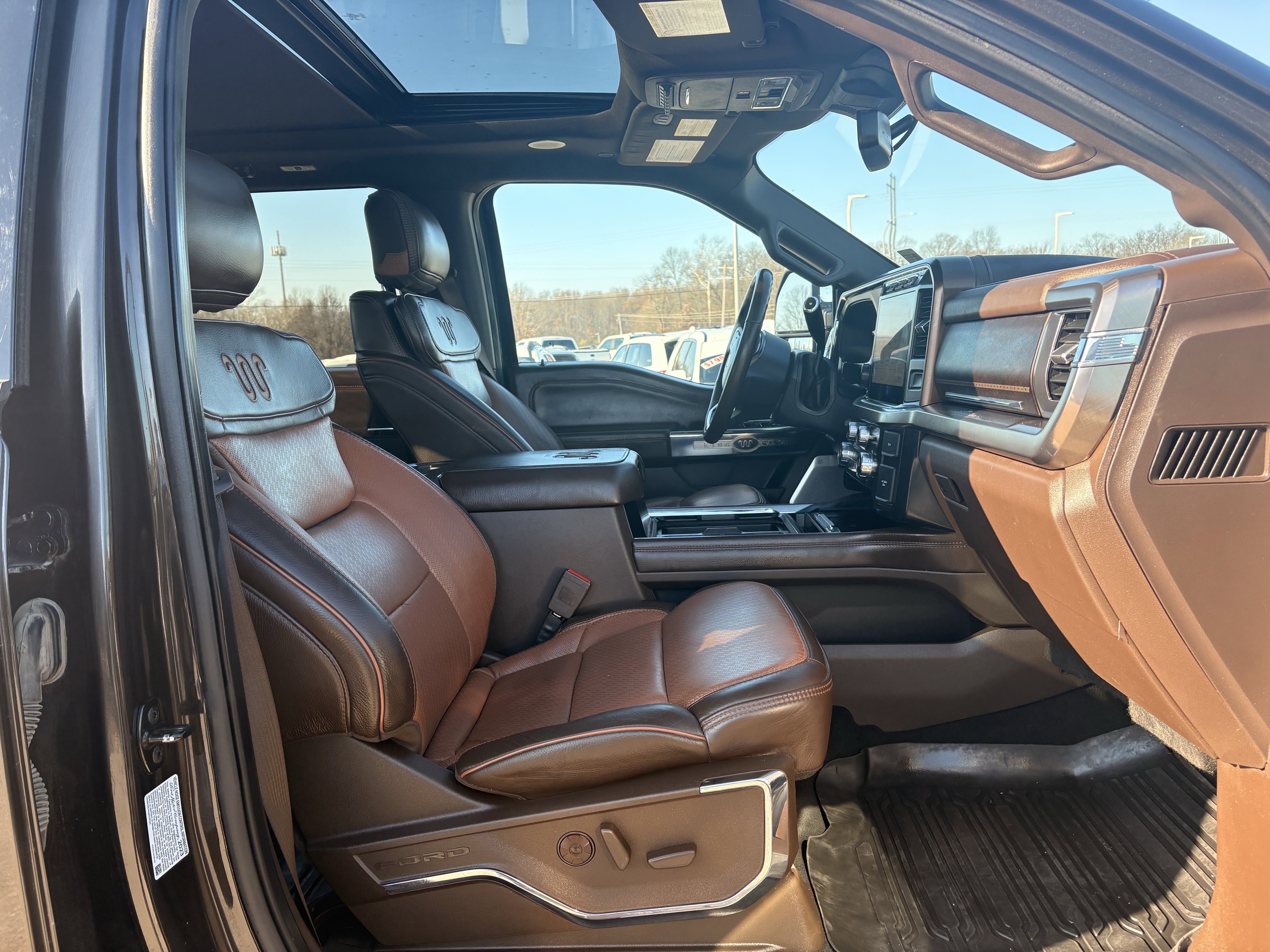 Used 2024 Ford F250 King Ranch w/ Chrome Package image 10