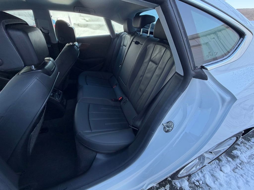 Used 2022 Audi A5 2.0T Premium w/ Convenience Package image 10