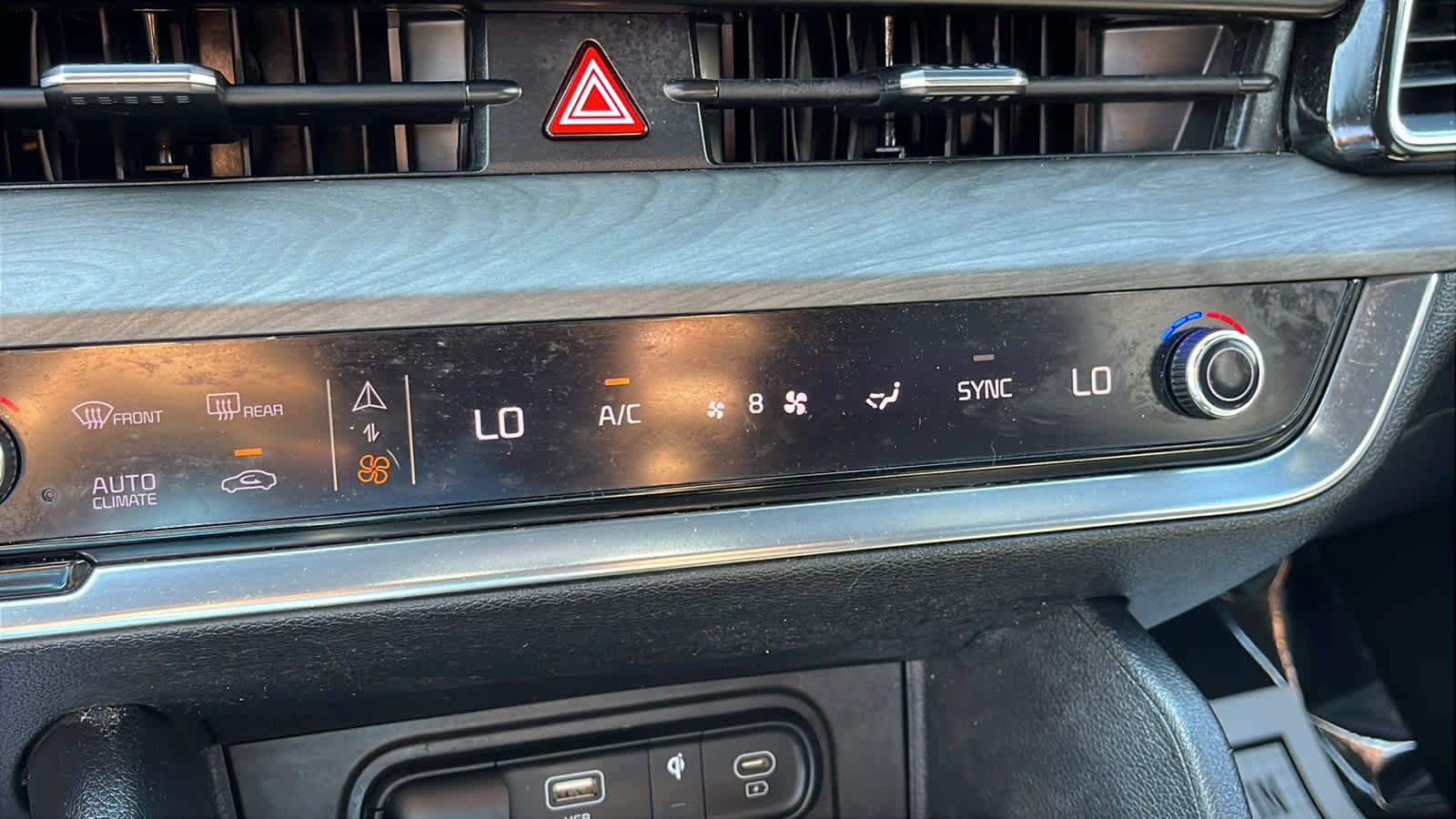 Used 2024 Kia Sportage X-Line w/ X-Line Premium Package image 19