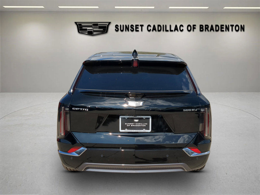 New 2025 Cadillac Optiq Luxury 2 image 5