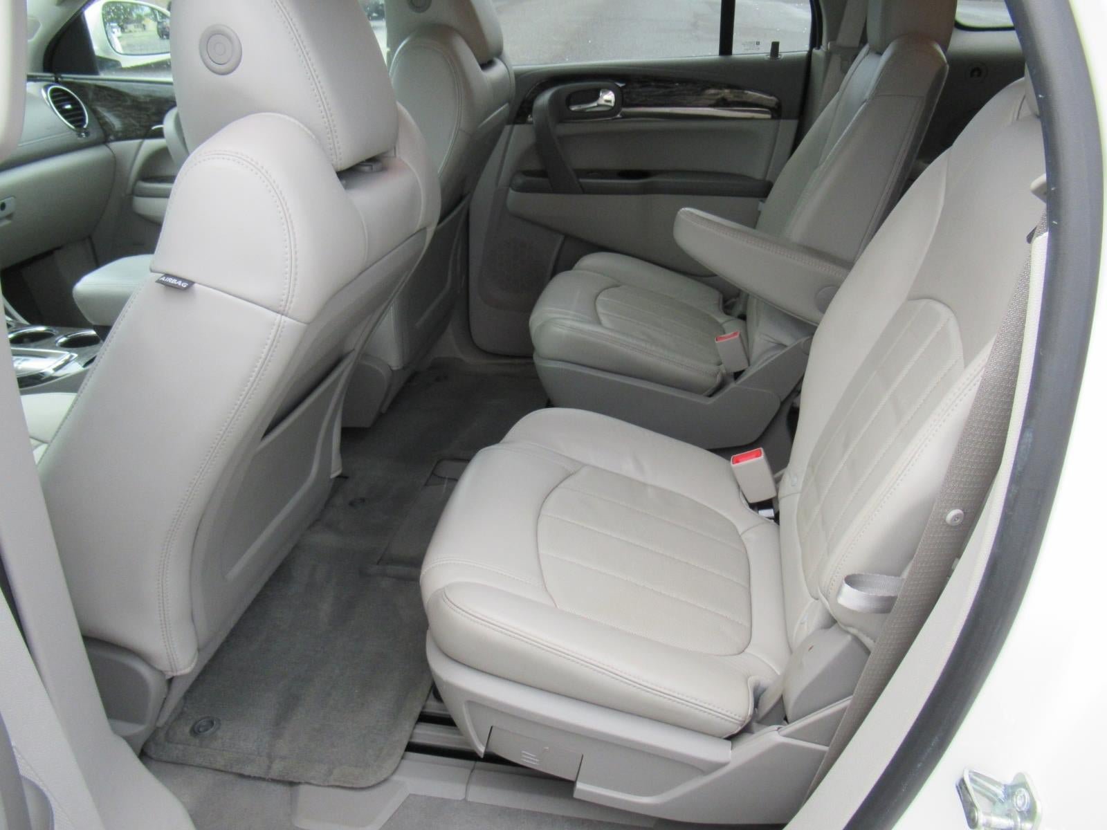 Used 2013 Buick Enclave Leather FWD image 34