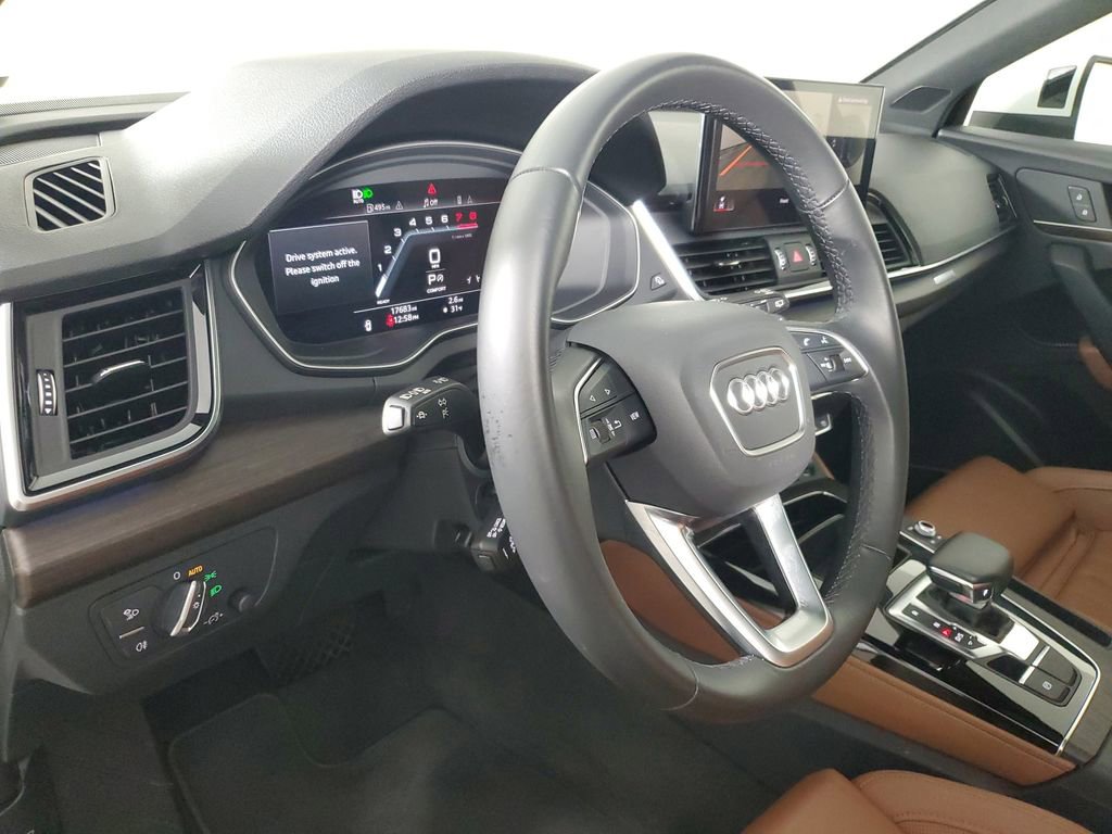 Used 2025 Audi Q5 2.0T Premium Plus image 24