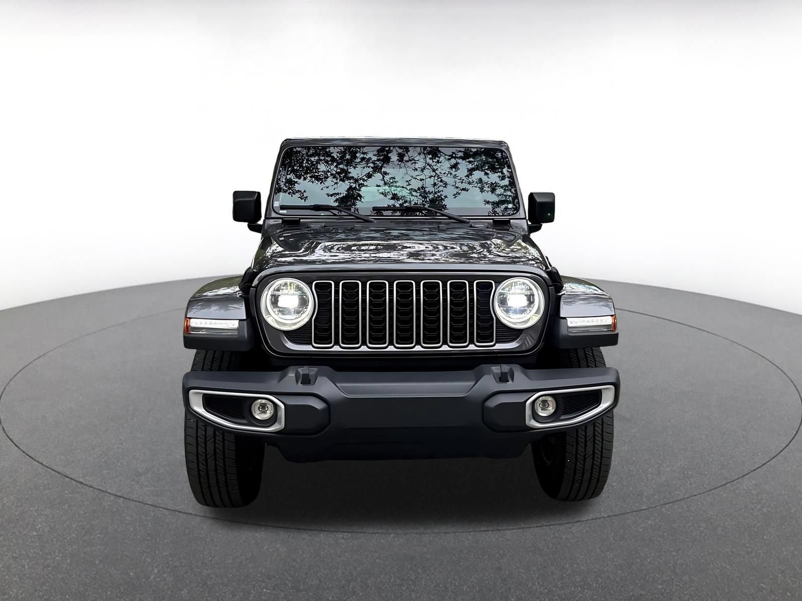 Used 2025 Jeep Wrangler Unlimited Sahara AWD/4WD video 2