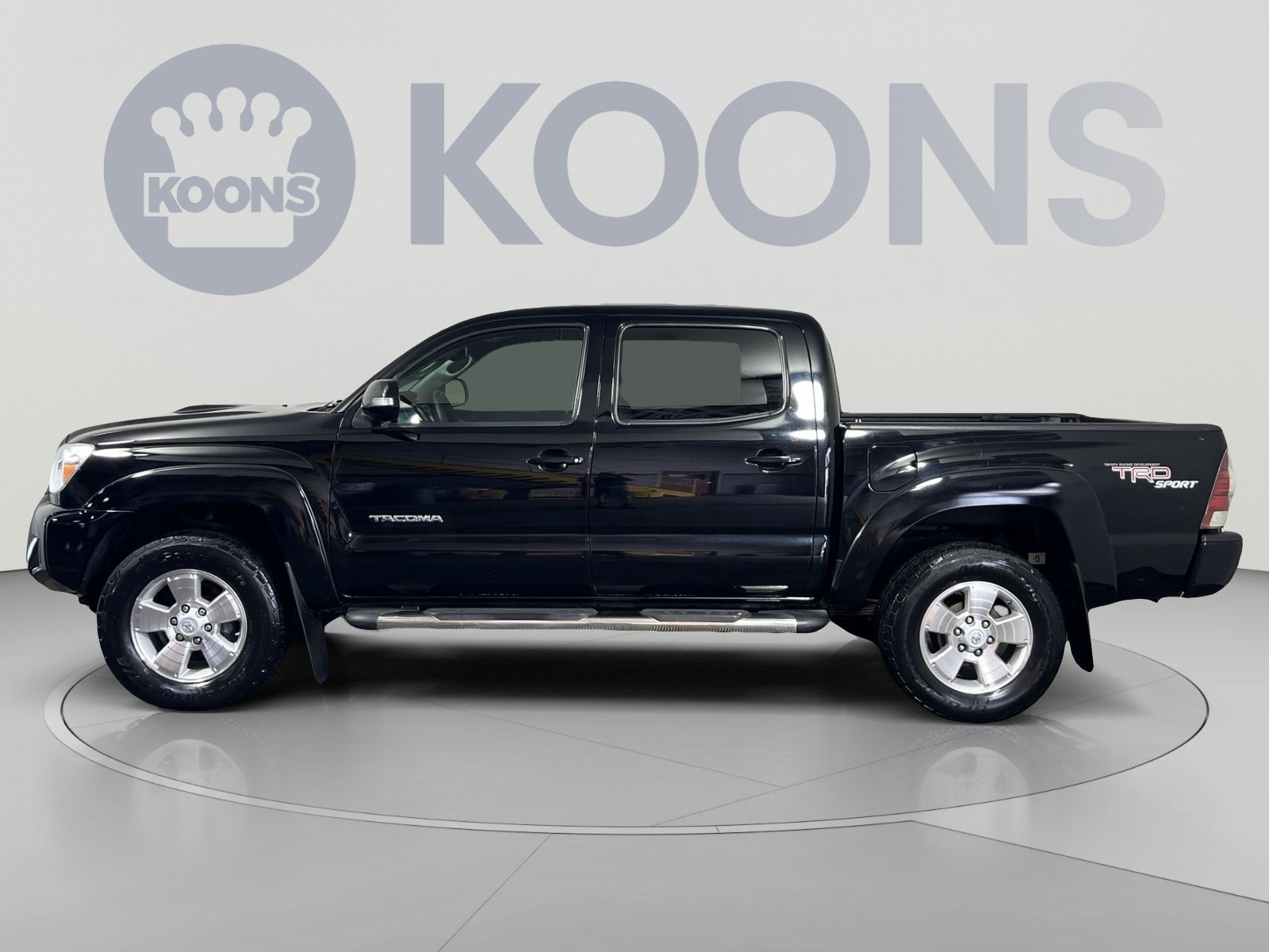 Used 2013 Toyota Tacoma 4x4 Double Cab w/ TRD Sport Pkg image 2