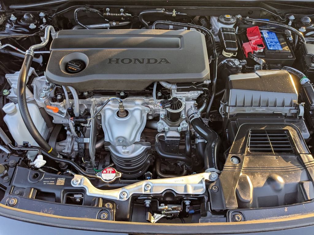 Used 2025 Honda Civic Sport image 31