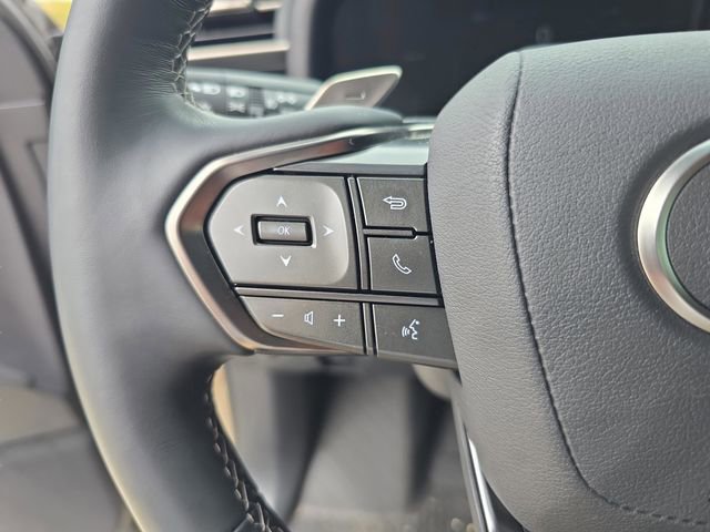 Used 2025 Lexus LX 700h Overtrail w/ Accessory Package (Z1) AWD/4WD image 23