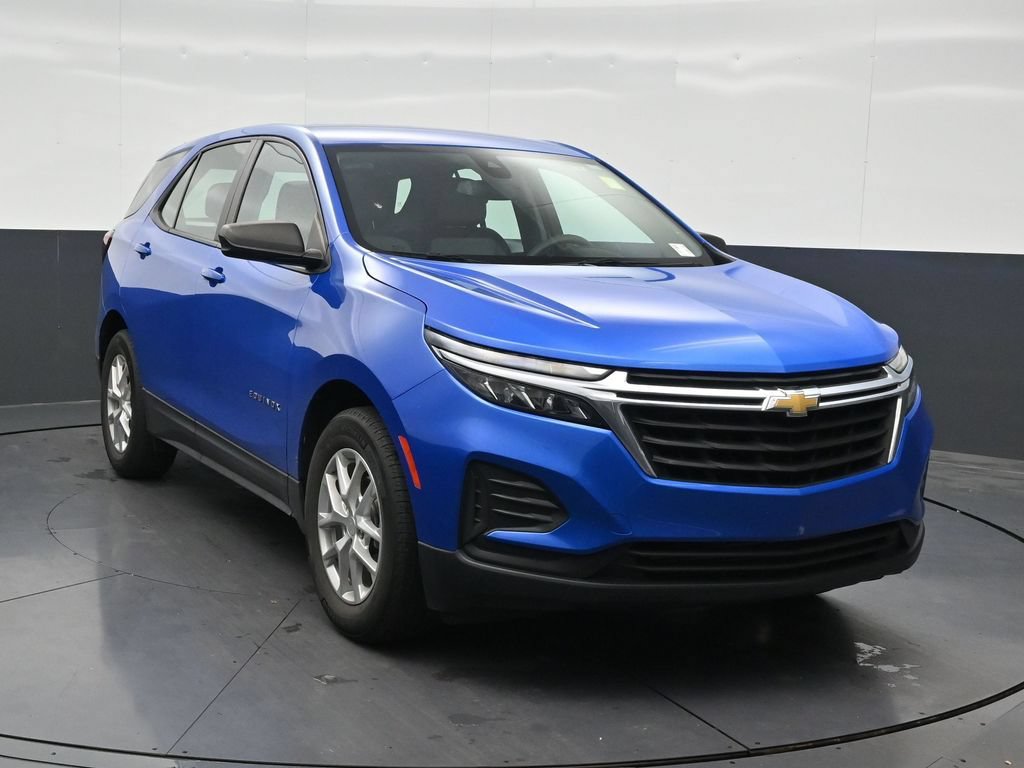 Used 2024 Chevrolet Equinox LS w/ Driver Confidence II Package FWD image 8
