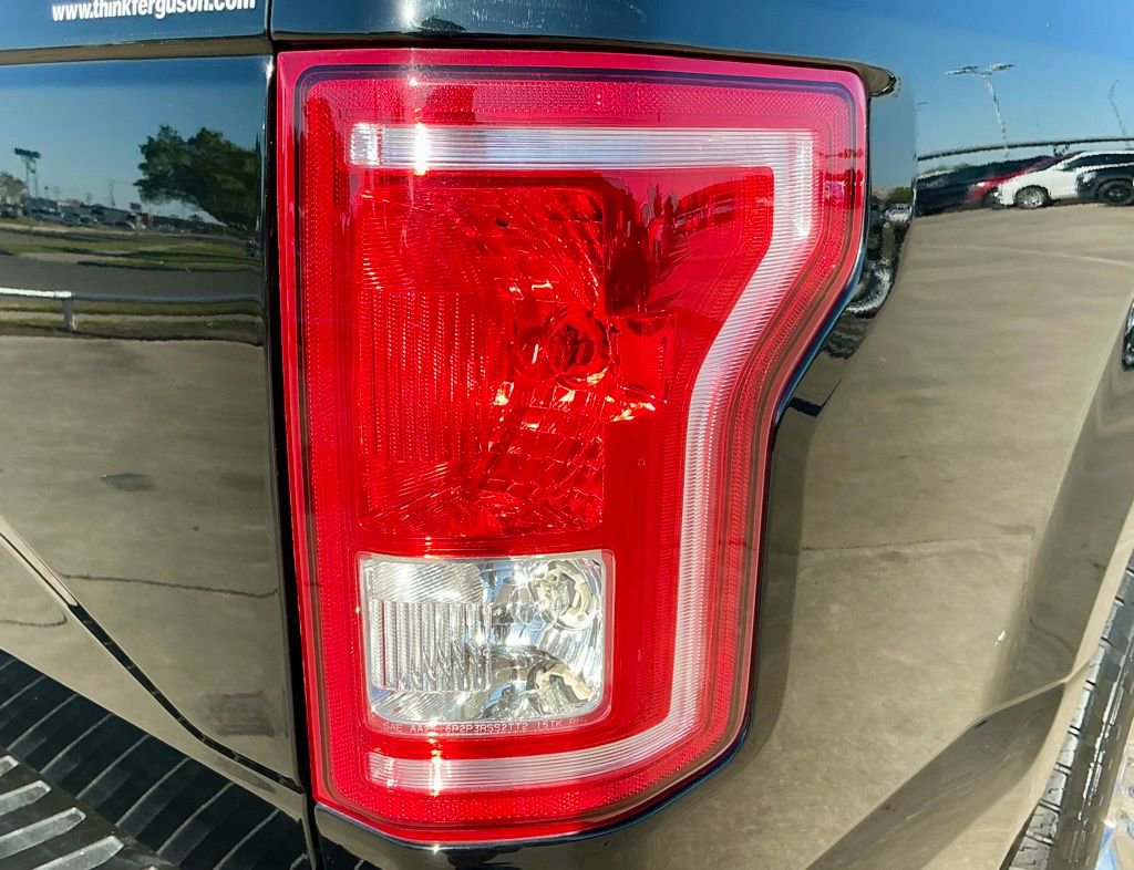 Used 2017 Ford F150 XLT w/ Equipment Group 302A Luxury RWD image 16