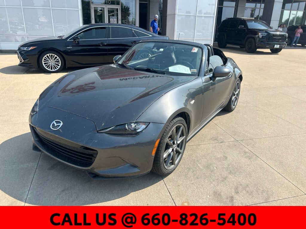 Used 2018 MAZDA MX-5 Miata Grand Touring RWD image 10