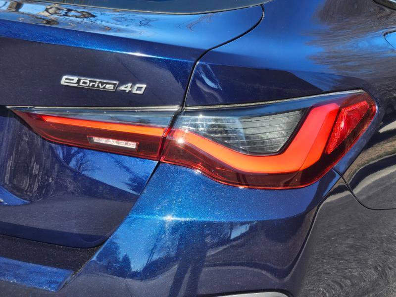 Used 2023 BMW i4 eDrive40 w/ M Sport Package image 27