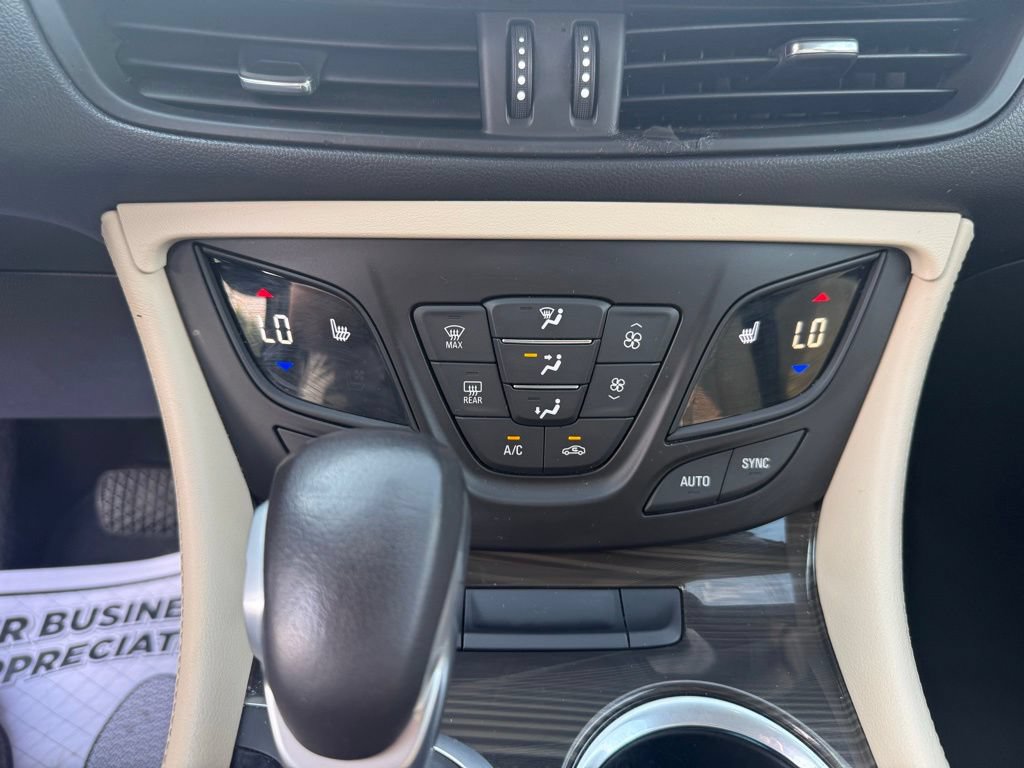 Used 2020 Buick Envision Essence FWD image 40