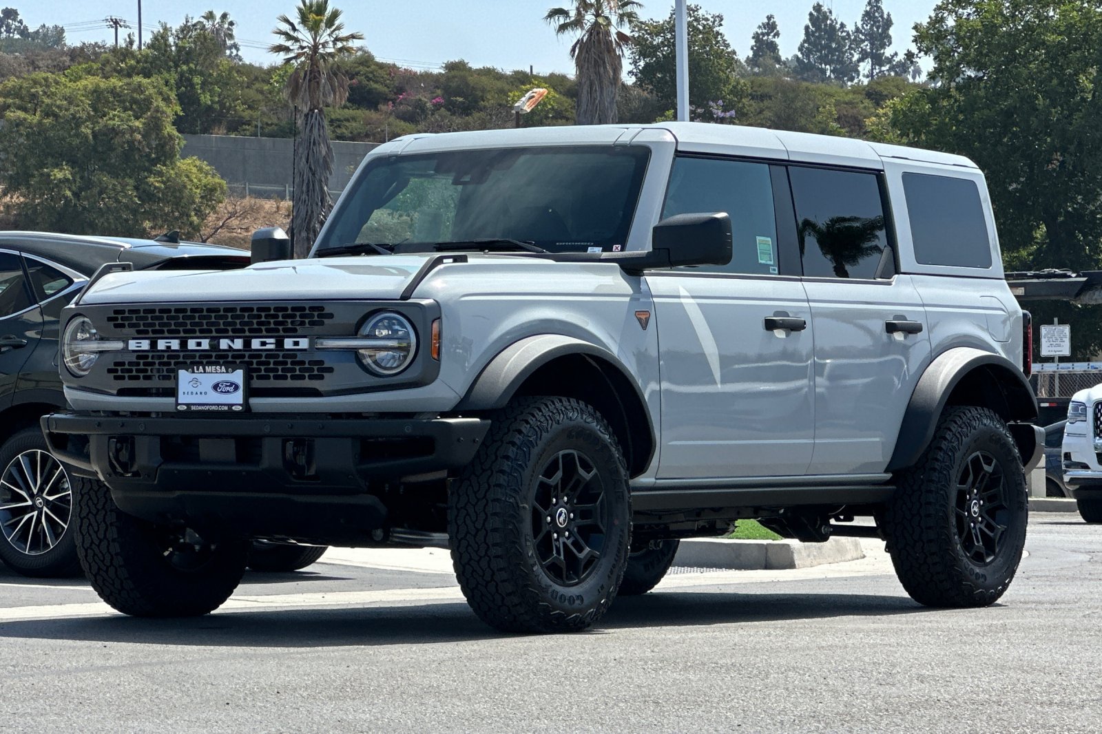 New 2026 Ford Bronco Badlands AWD/4WD image 7
