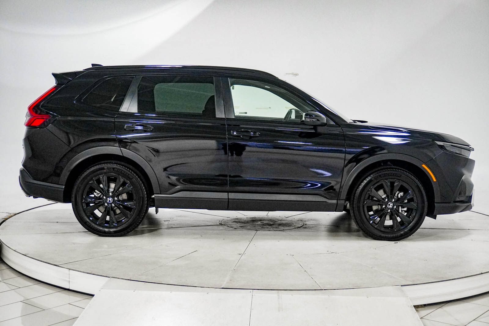 Used 2026 Honda CR-V Sport Touring image 12