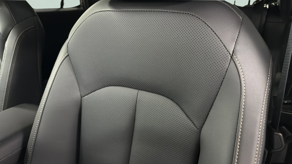 New 2026 Subaru Outback Limited AWD/4WD image 19