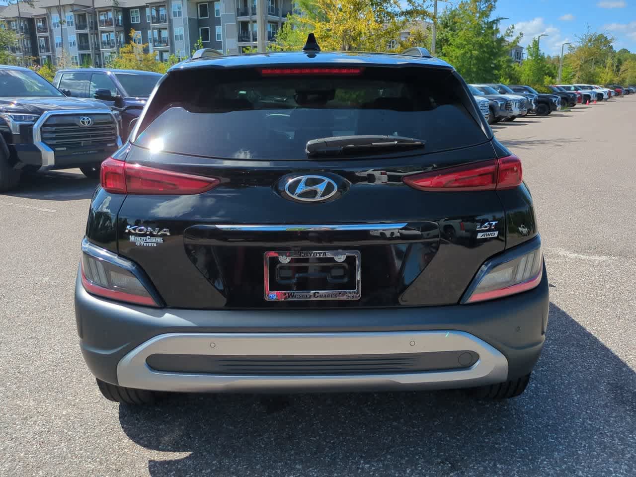 Used 2023 Hyundai Kona Limited AWD/4WD image 5