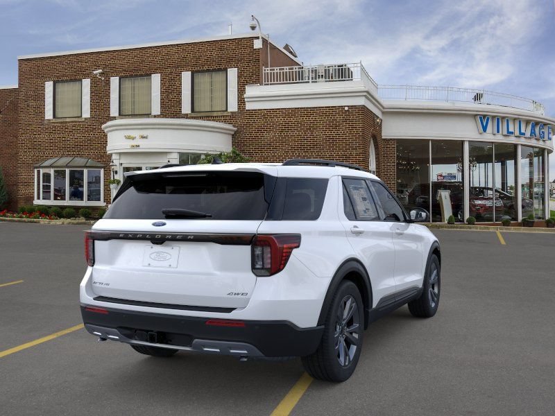 New 2026 Ford Explorer Active AWD/4WD image 8
