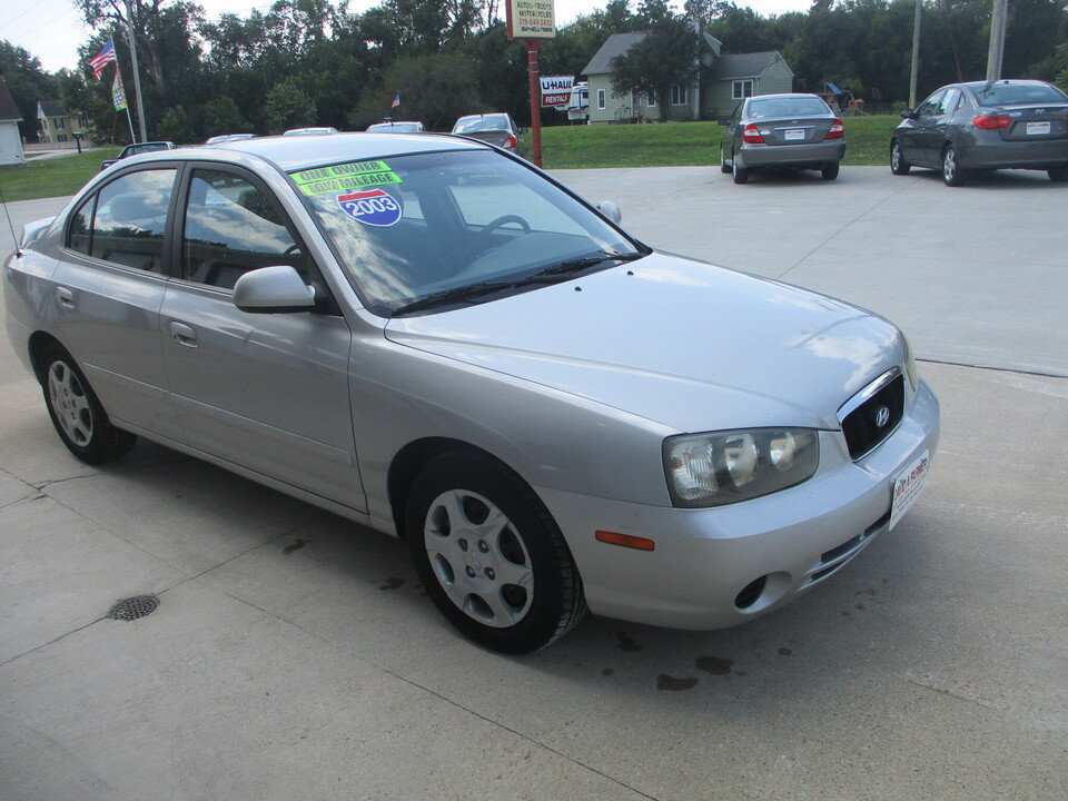 Used 2003 Hyundai Elantra GLS FWD image 18