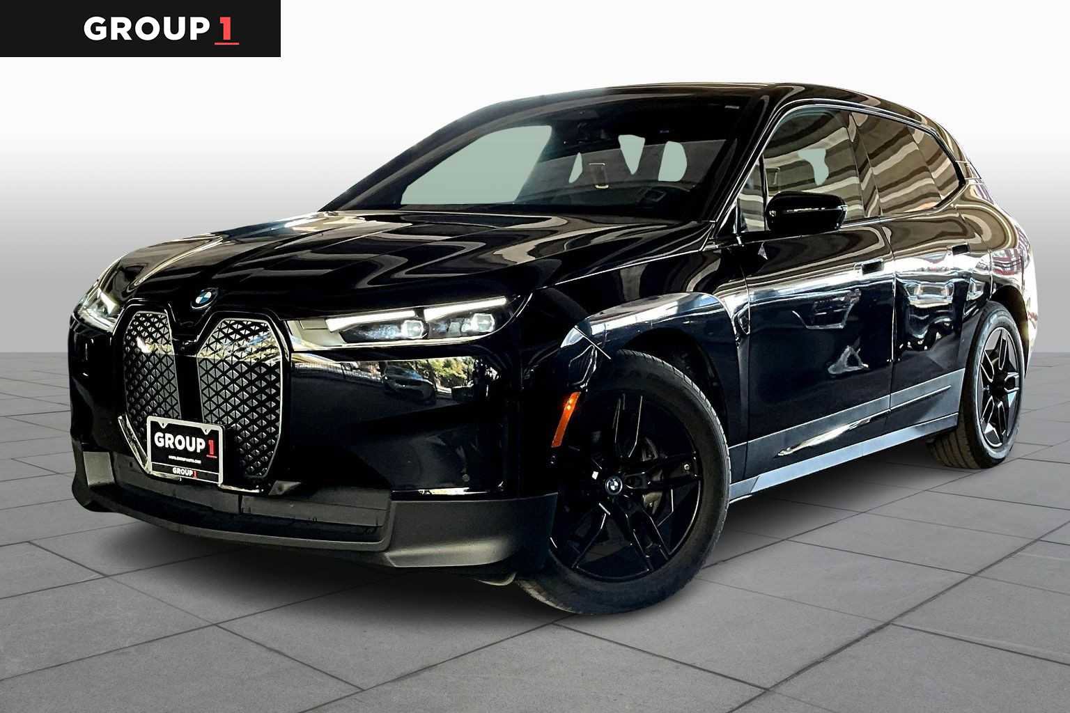 Used 2023 BMW iX xDrive50 w/ Convenience Package image 1