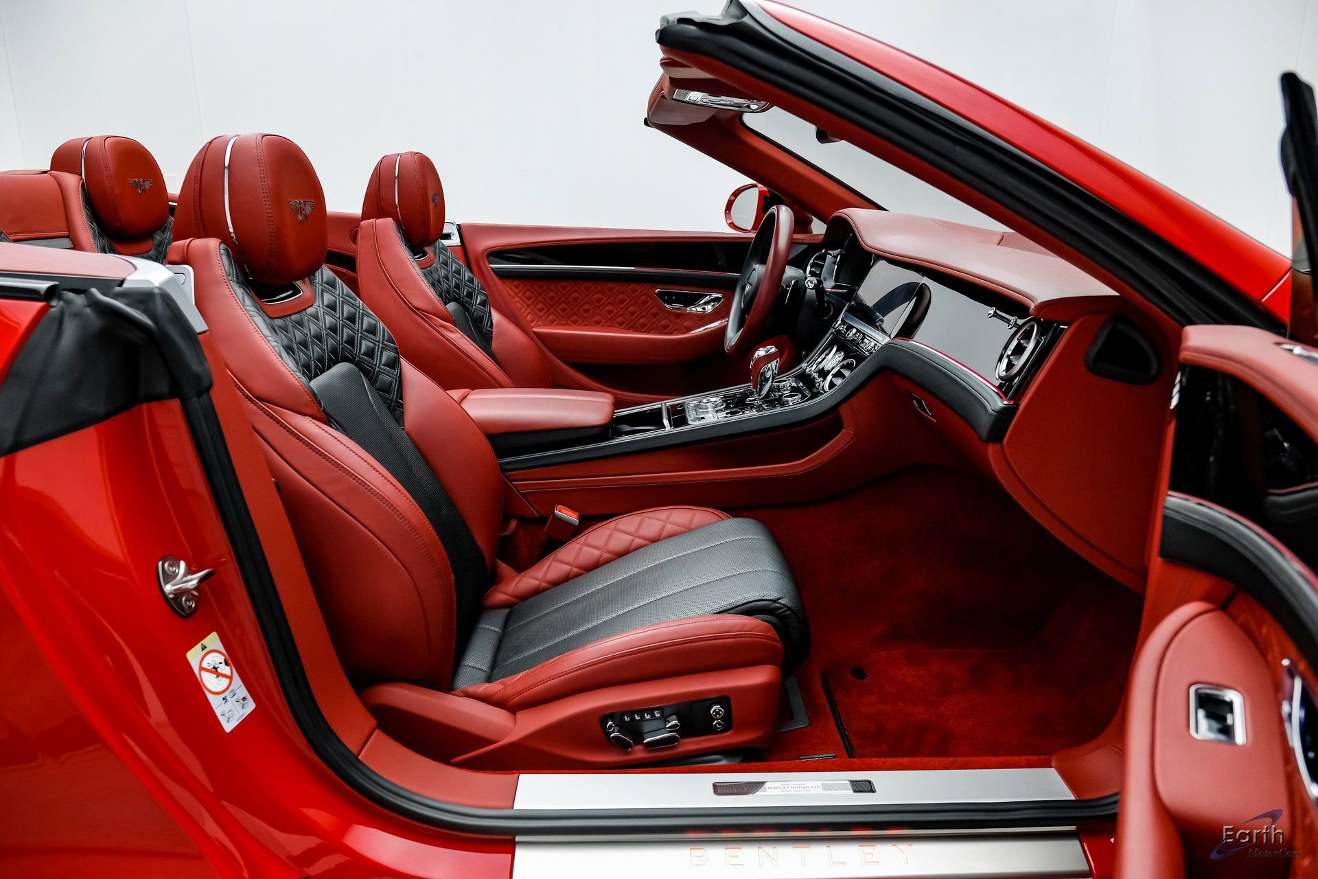 Used 2022 Bentley Continental GT AWD/4WD image 55