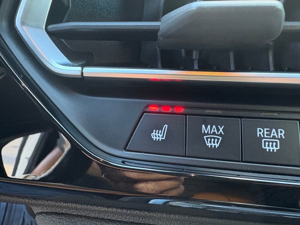 Used 2023 BMW Z4 sDrive30i w/ Premium Package image 31