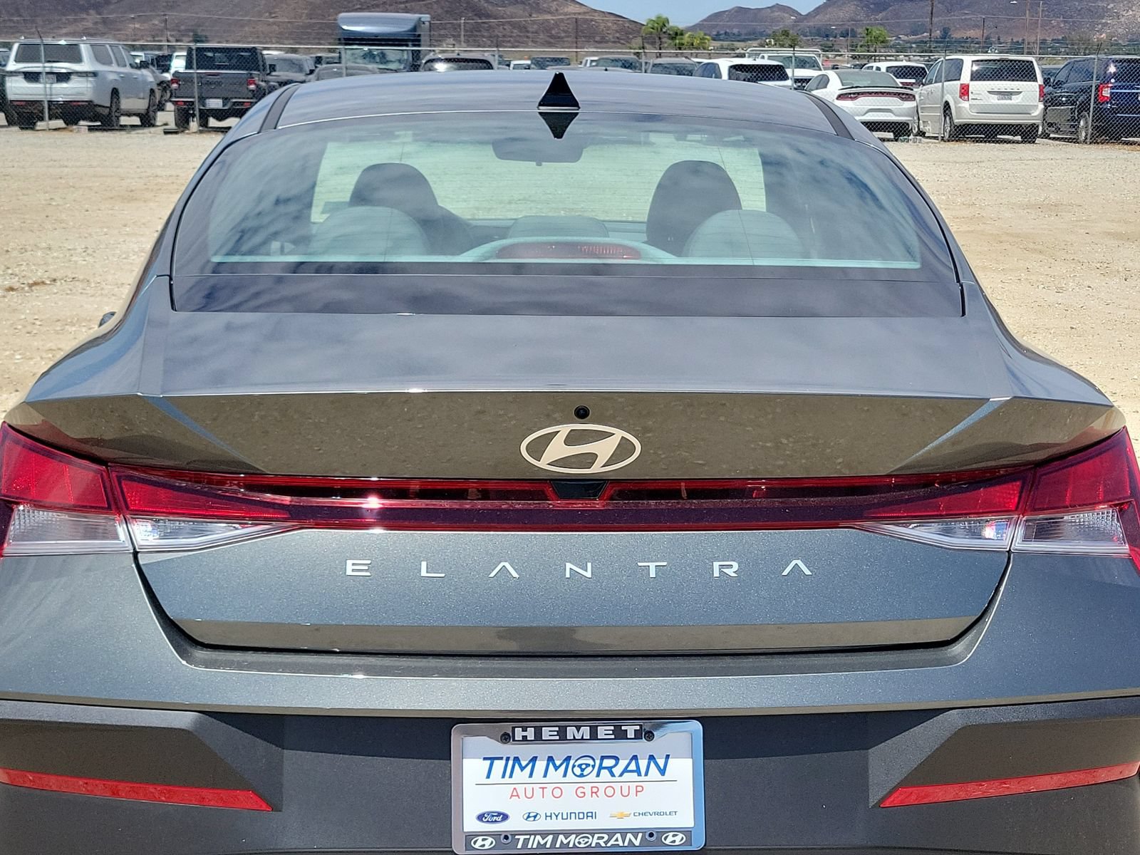 New 2026 Hyundai Elantra SE FWD image 19