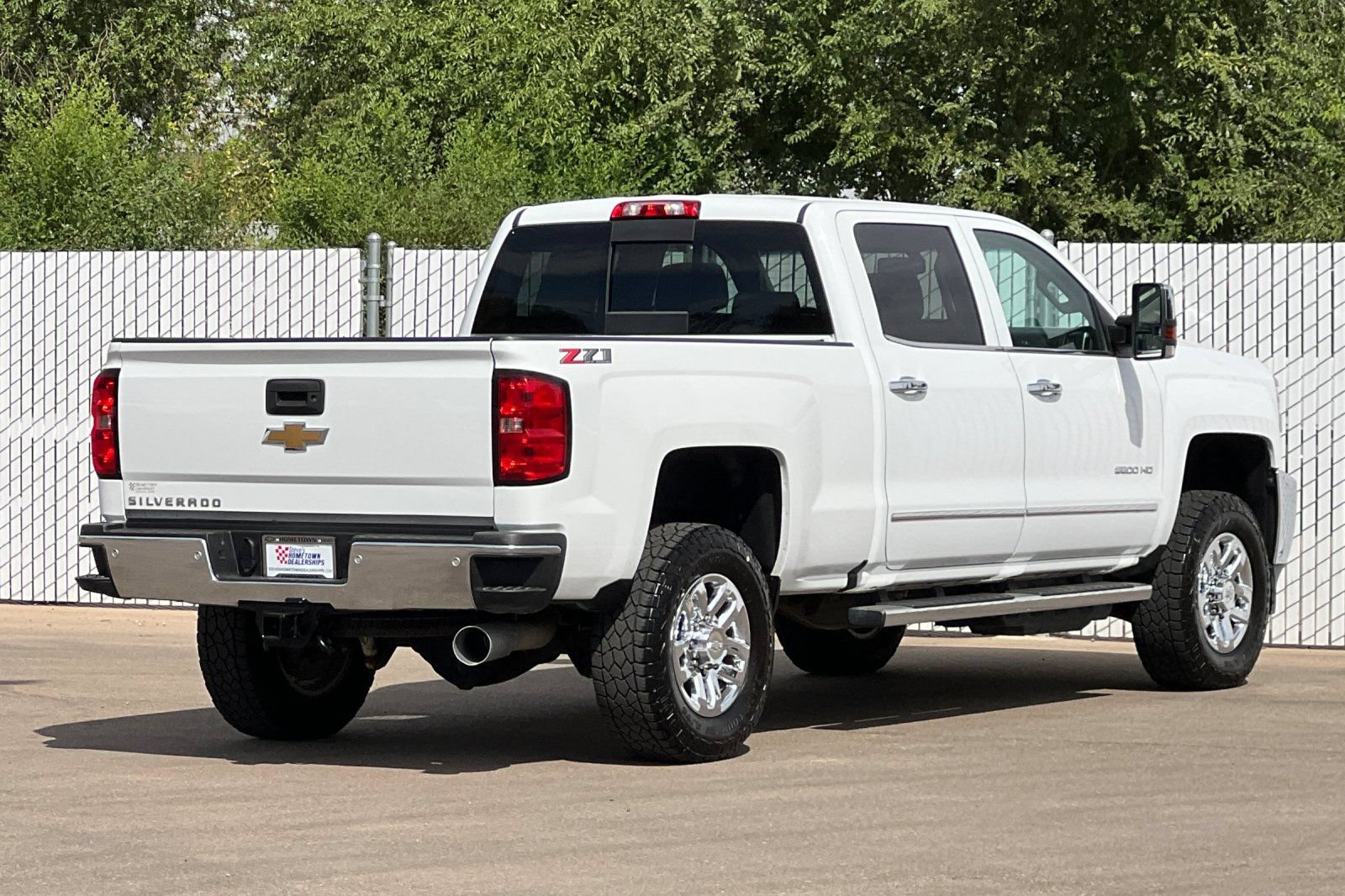 Used 2019 Chevrolet Silverado 2500 LTZ w/ Duramax Plus Package AWD/4WD image 4