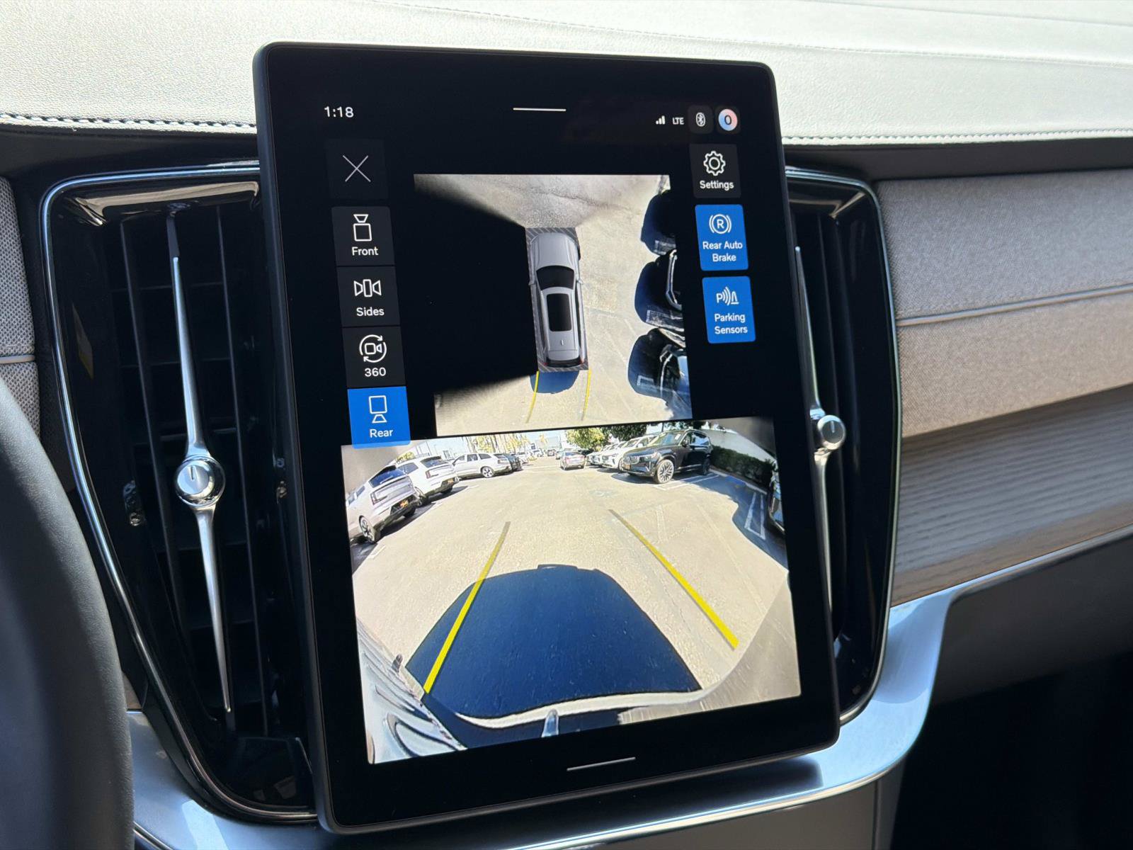 Certified 2026 Volvo XC90 B6 Plus AWD/4WD image 13