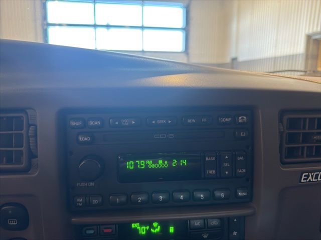 Used 2004 Ford Excursion Eddie Bauer image 25
