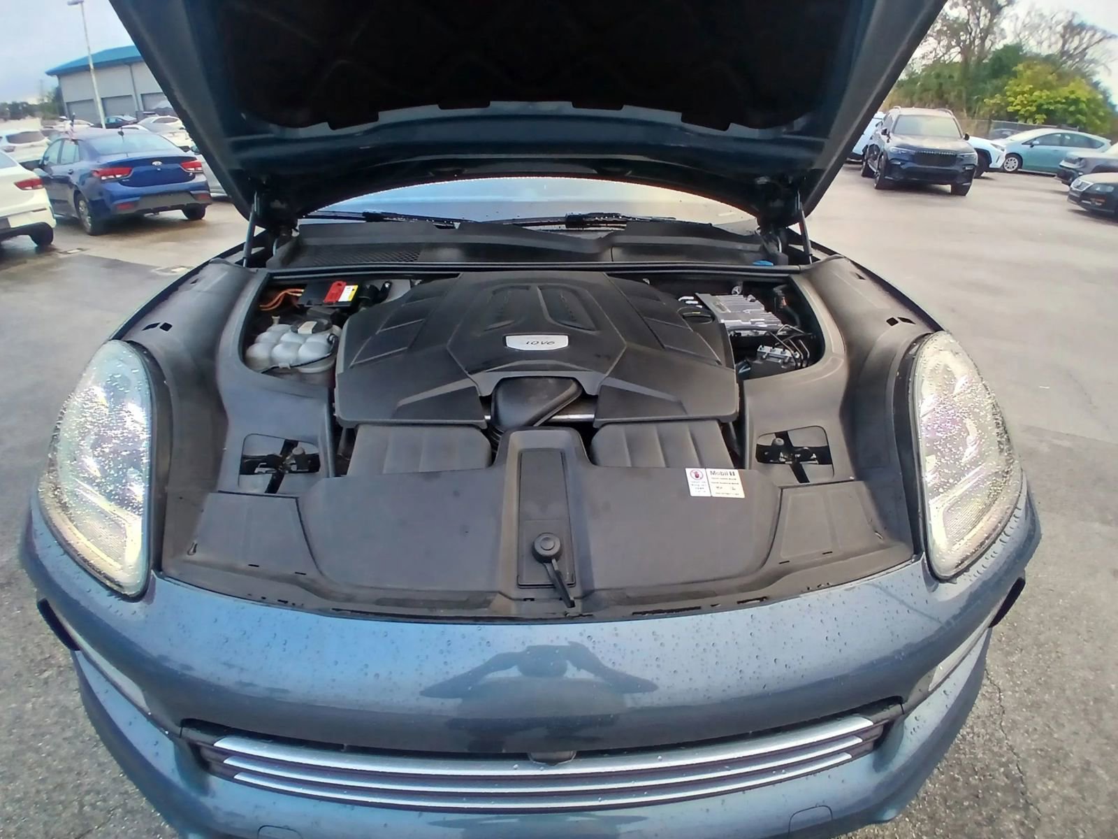 Used 2019 Porsche Cayenne image 24