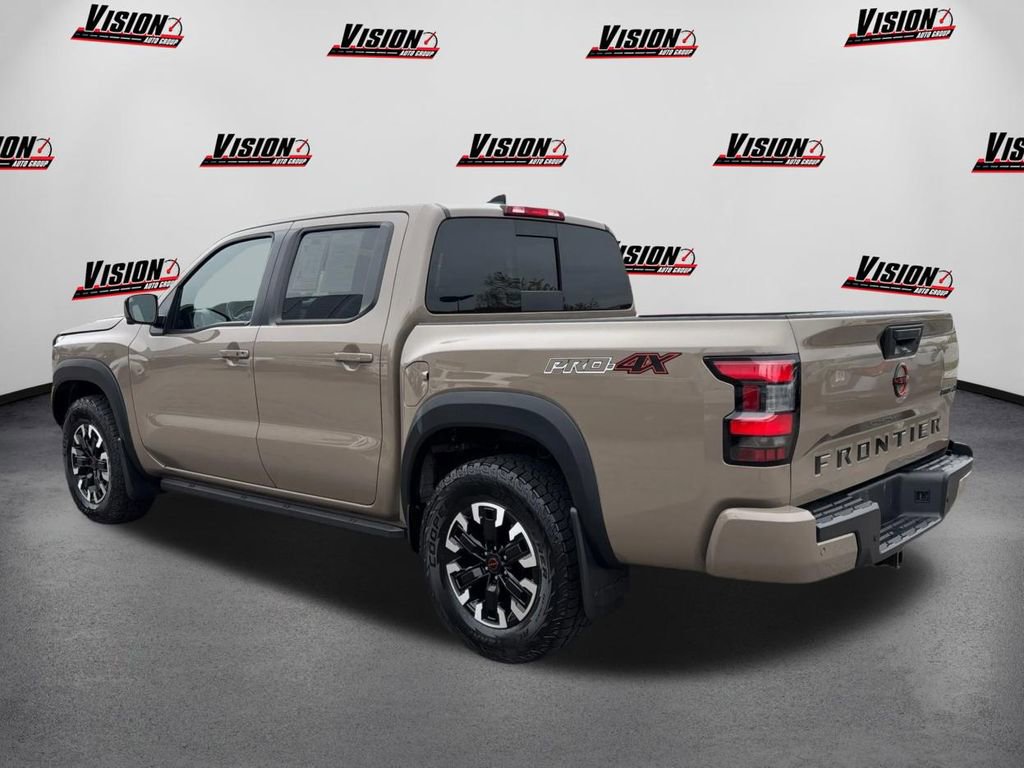 Used 2023 Nissan Frontier PRO-4X w/ Pro Convenience Package AWD/4WD image 7