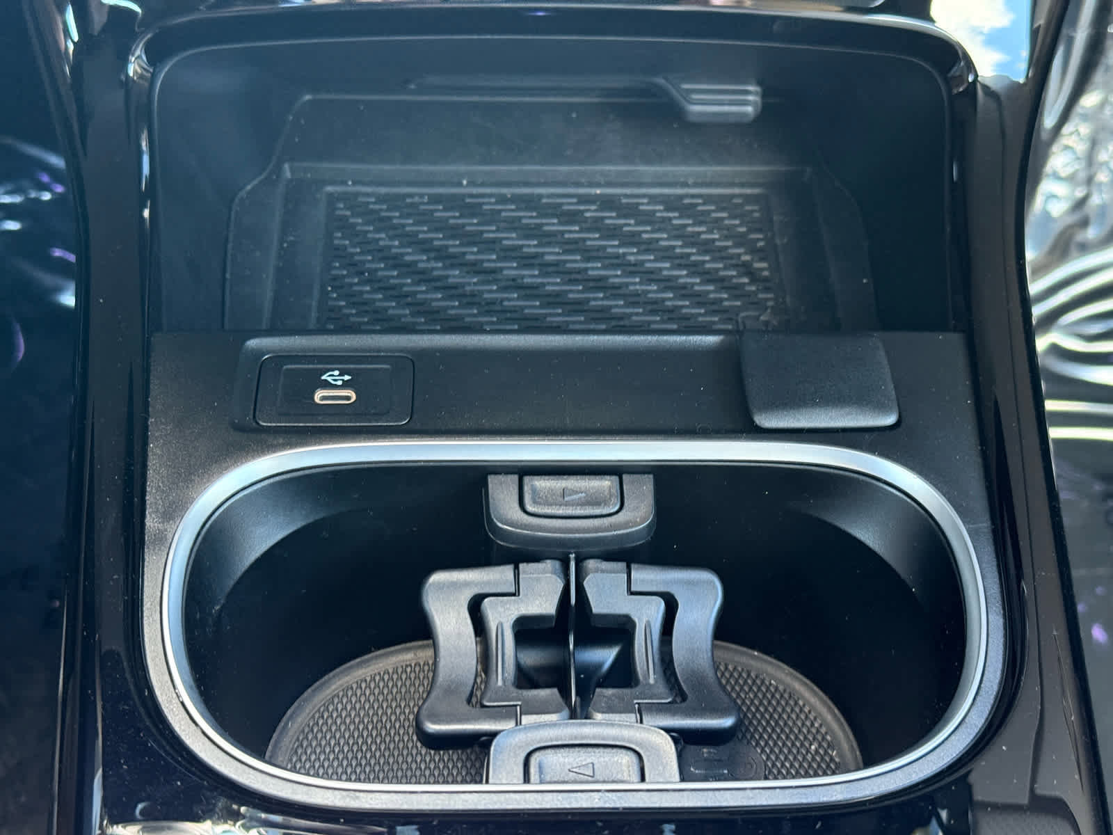 Used 2025 Mercedes-Benz CLA 250 4MATIC image 20